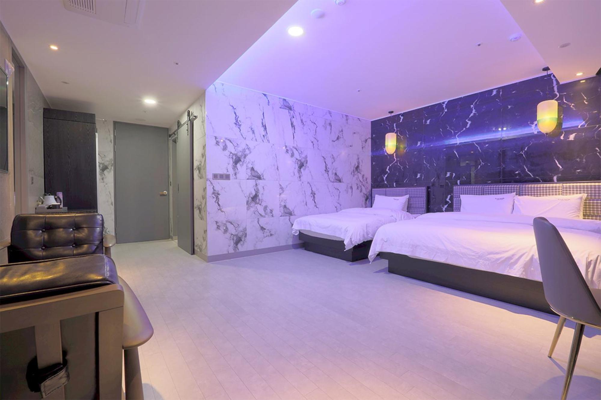 ยูนา โฮเต็ล บิสซิเนส Hotel ปูซาน ภายนอก รูปภาพ